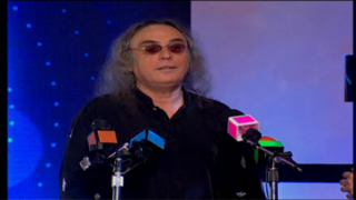 צחוק מעבודה, עונה 5, פרק 2: צביקה פיק בהופעת אורח