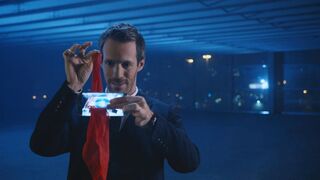 בלתי נראה, עונה 1, פרק 3: הכל בראש