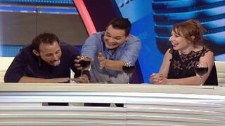 צחוק מעבודה, עונה 7, פרק 2: אי של צחוק!