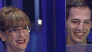 נעולים, עונה 1, תוכנית 8: אין כמו אמא