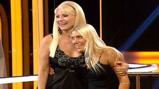 כלוב הזהב, עונה 1, פרק 12: הכלוב של פנינה