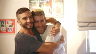 בא לחדש לכם: הנגר הולך יחף
