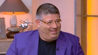 סלבריישן, עונה 2, פרק 8: רני רהב