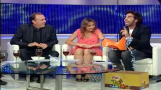 צחוק מעבודה, עונה 6, פרק 1: מטבחון הצחוק