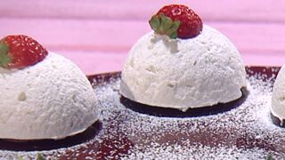 פשוט לאפות, עונה 2, פרק 1: אירוח