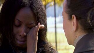 אבודים, עונה 3, פרק 1: ליסה מחפשת את אמא